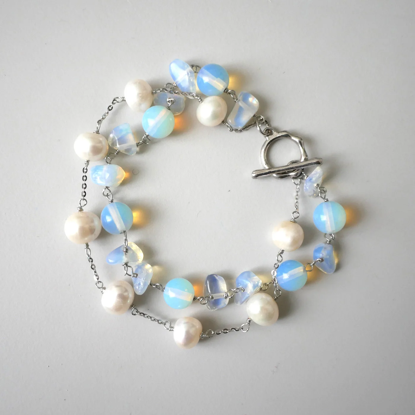 Ocean Mist Embrace (Opal, freshwater pearl, Sterling silver 925) — handmade freshwater pearl bracelet by Ollie Pearls Bergen, Norway